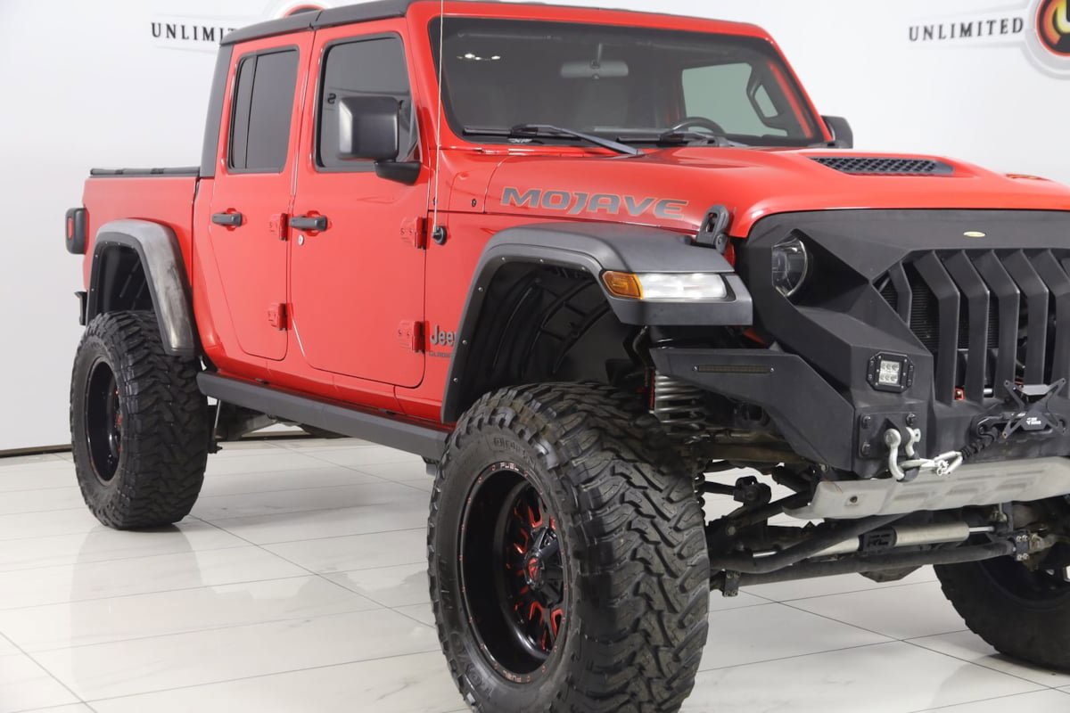 Used 2021 Jeep Gladiator Mojave w/ Trailer Tow Package AWD/4WD image 38