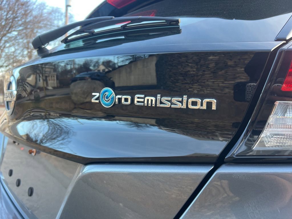 Used 2019 Nissan Leaf S Plus image 9