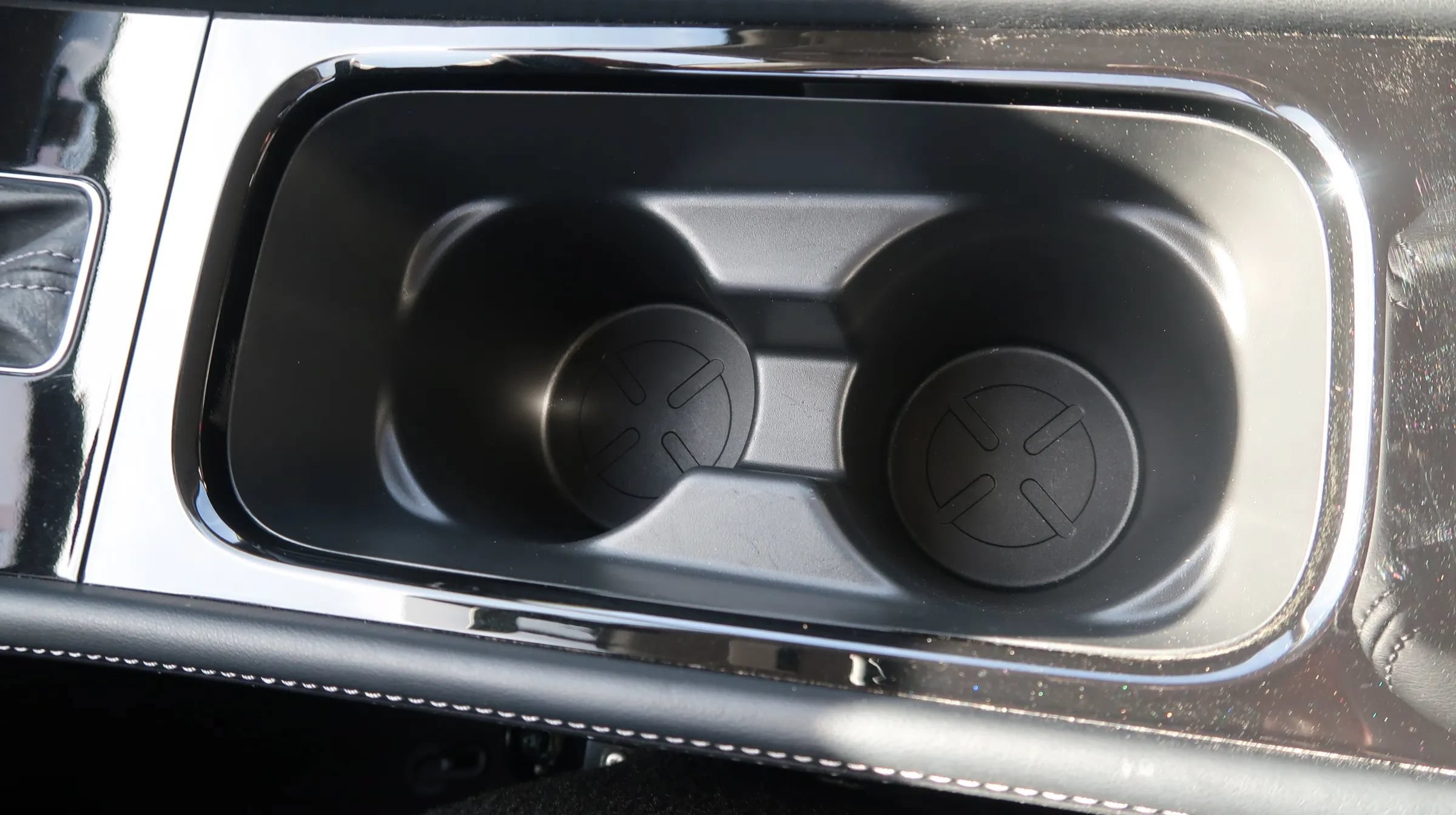 Used 2023 Nissan Kicks SV FWD image 30
