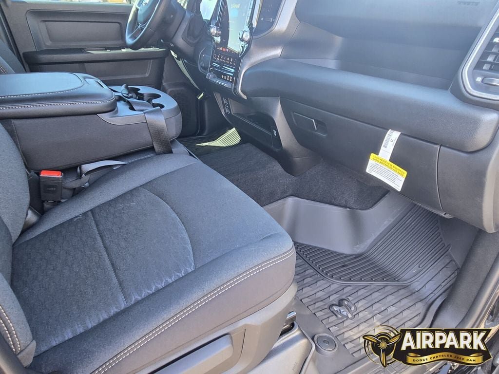 New 2025 RAM 2500 Tradesman AWD/4WD image 11