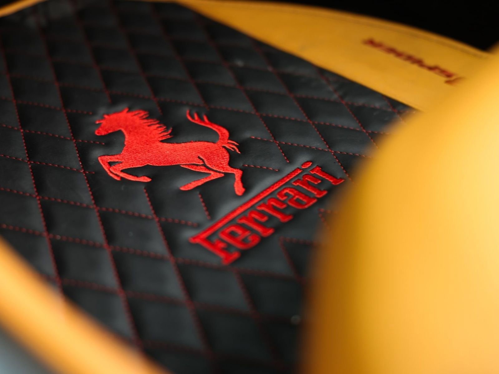Used 2021 Ferrari F8 Tributo RWD image 43