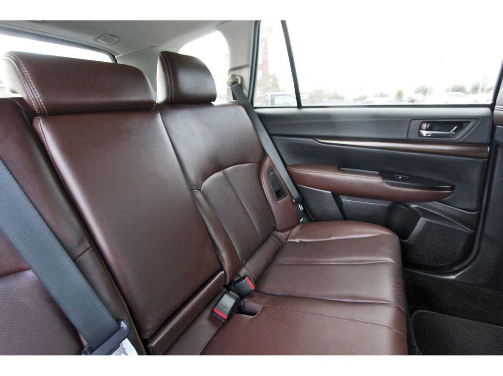 Used 2013 Subaru Outback 3.6R Limited w/ Special Appearance Pkg image 13
