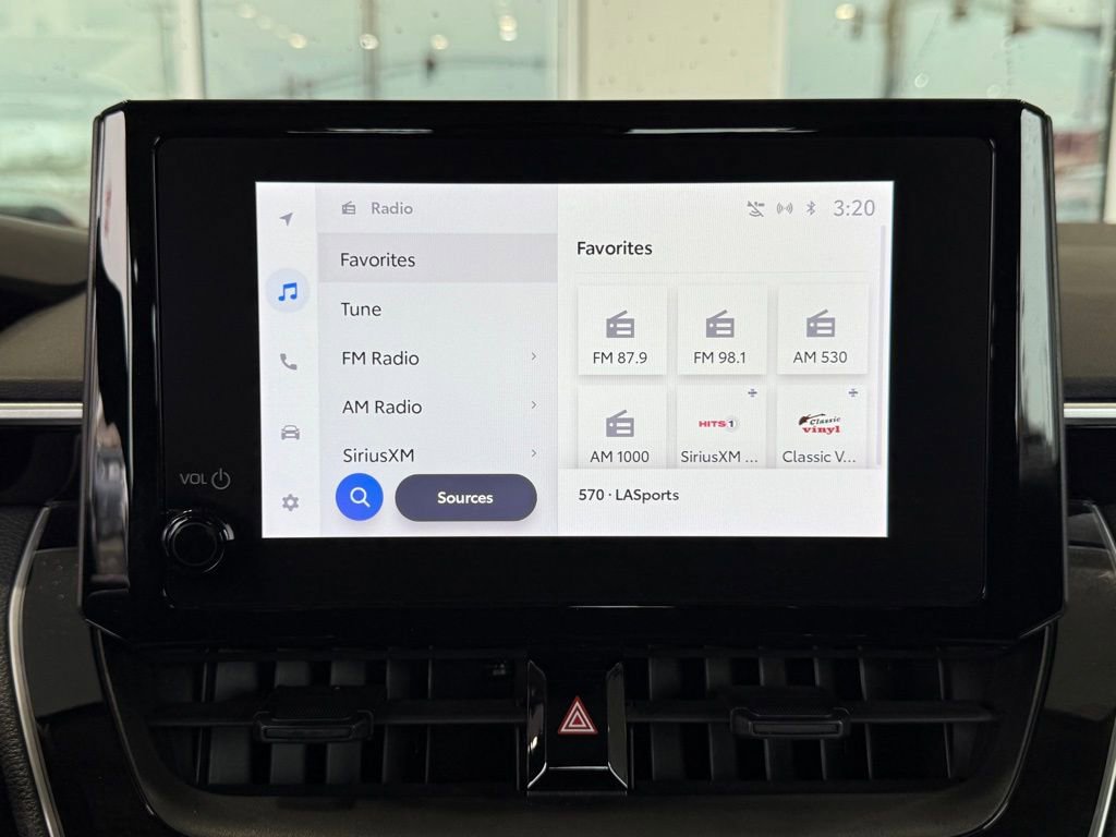 Certified 2024 Toyota Corolla LE image 28