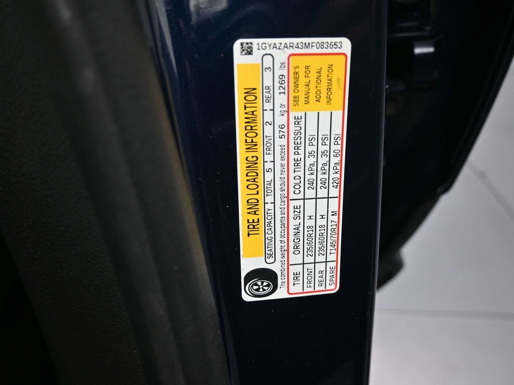 Certified 2021 Cadillac XT4 Luxury w/ Driver Awareness Package image 9