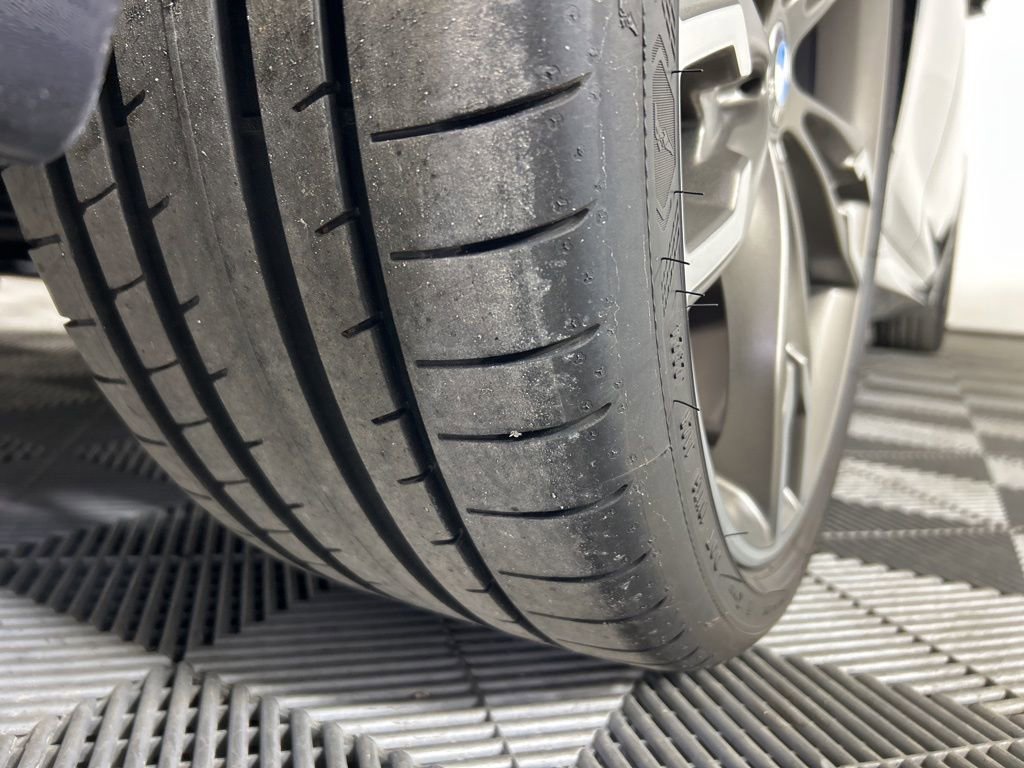 Used 2022 BMW M550i xDrive image 11