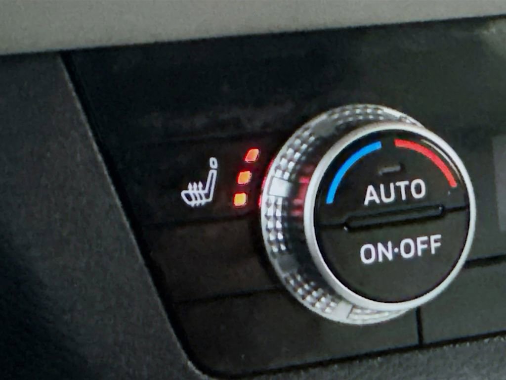 Used 2022 Mitsubishi Outlander SEL AWD/4WD image 25