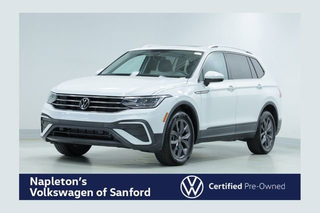 Certified 2022 Volkswagen Tiguan SE w/ Panoramic Sunroof Package image 1