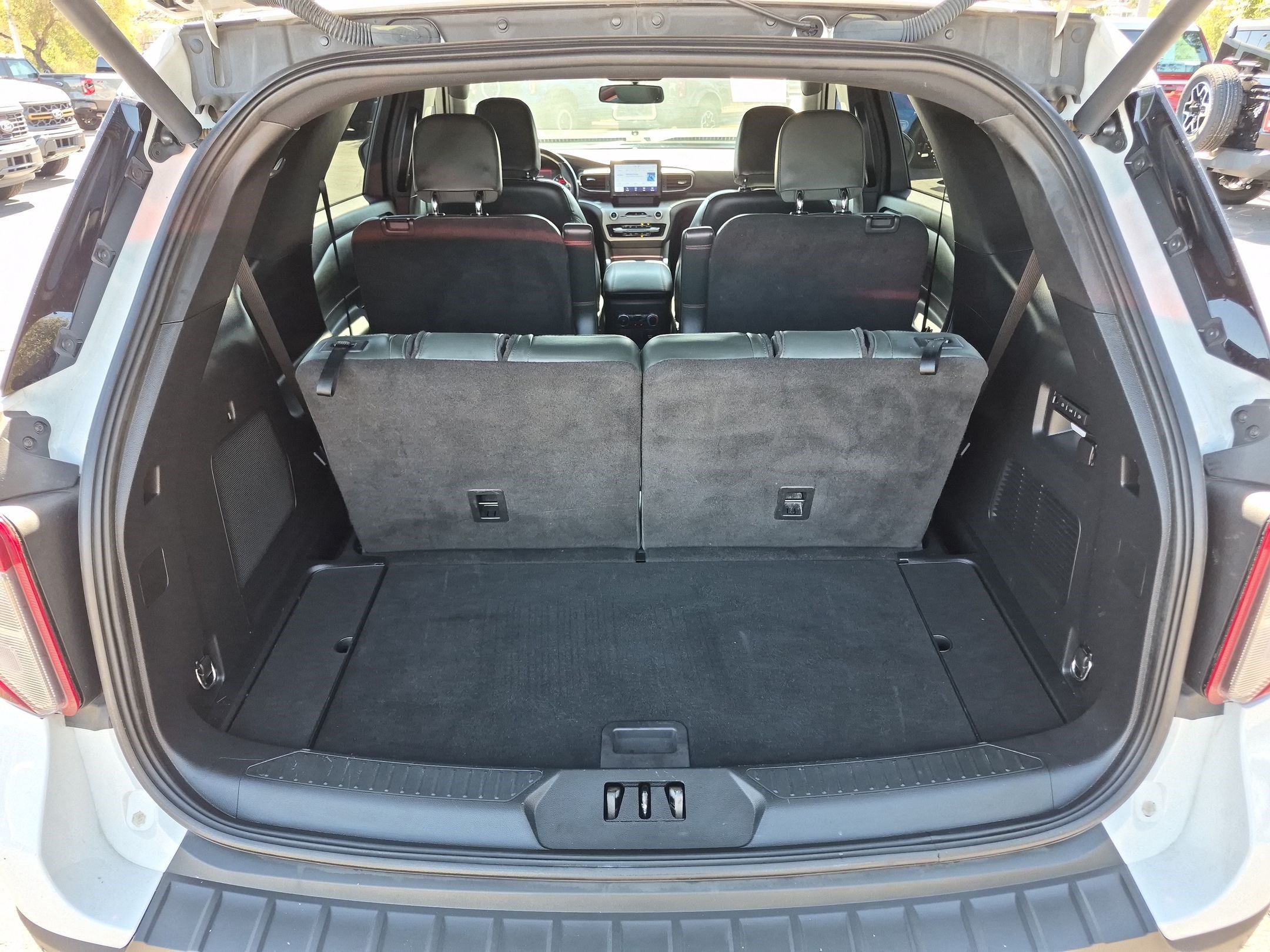 Certified 2022 Ford Explorer Timberline w/ Timberline Technology Package AWD/4WD image 30