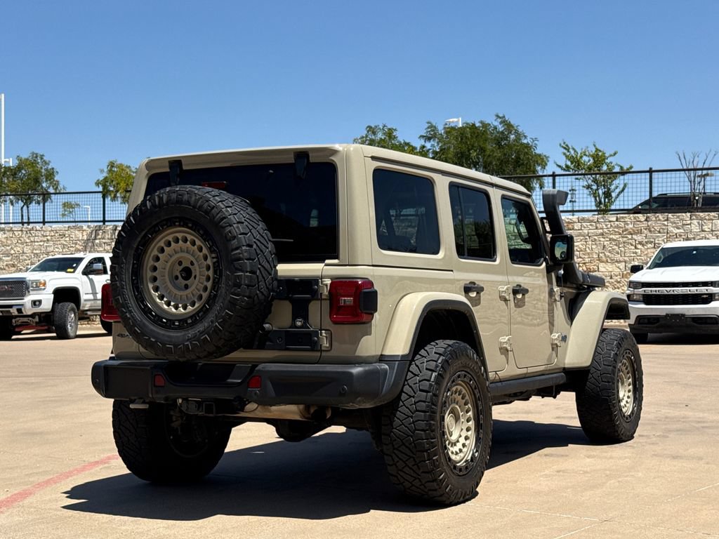 Used 2022 Jeep Wrangler Unlimited Rubicon 4xe w/ Steel Bumper Group AWD/4WD image 8