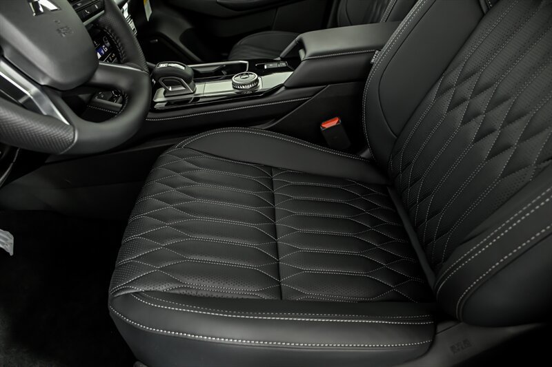 New 2026 Mitsubishi Outlander SEL AWD/4WD image 12