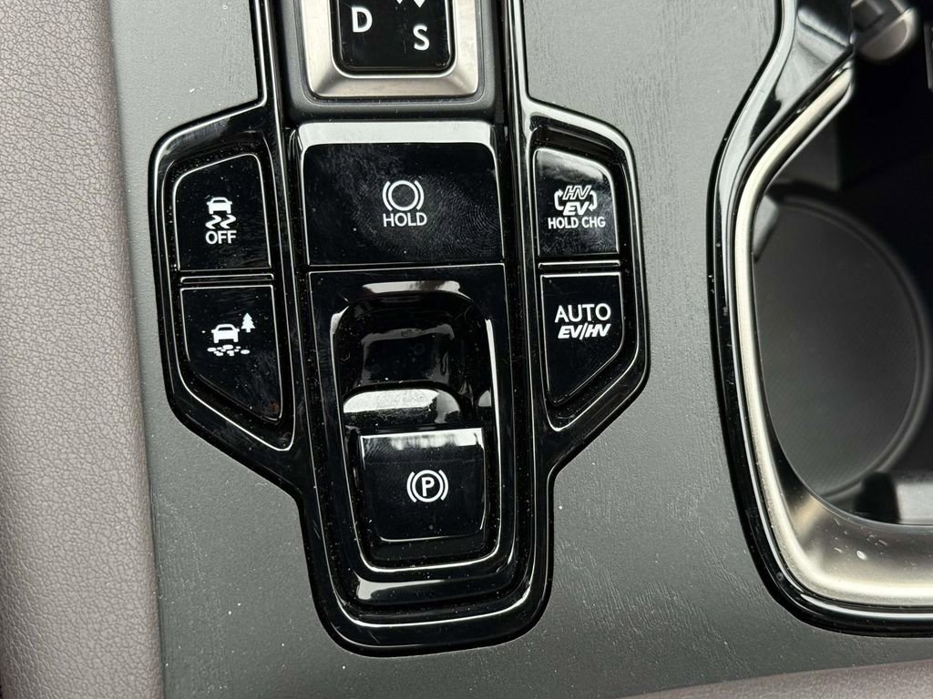 Used 2025 Lexus RX 450h Luxury w/ Convenience Package image 24