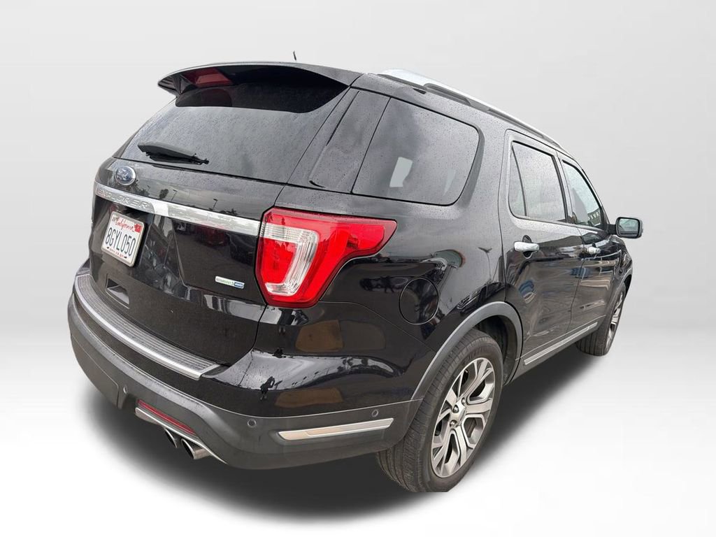 Used 2019 Ford Explorer Platinum image 11