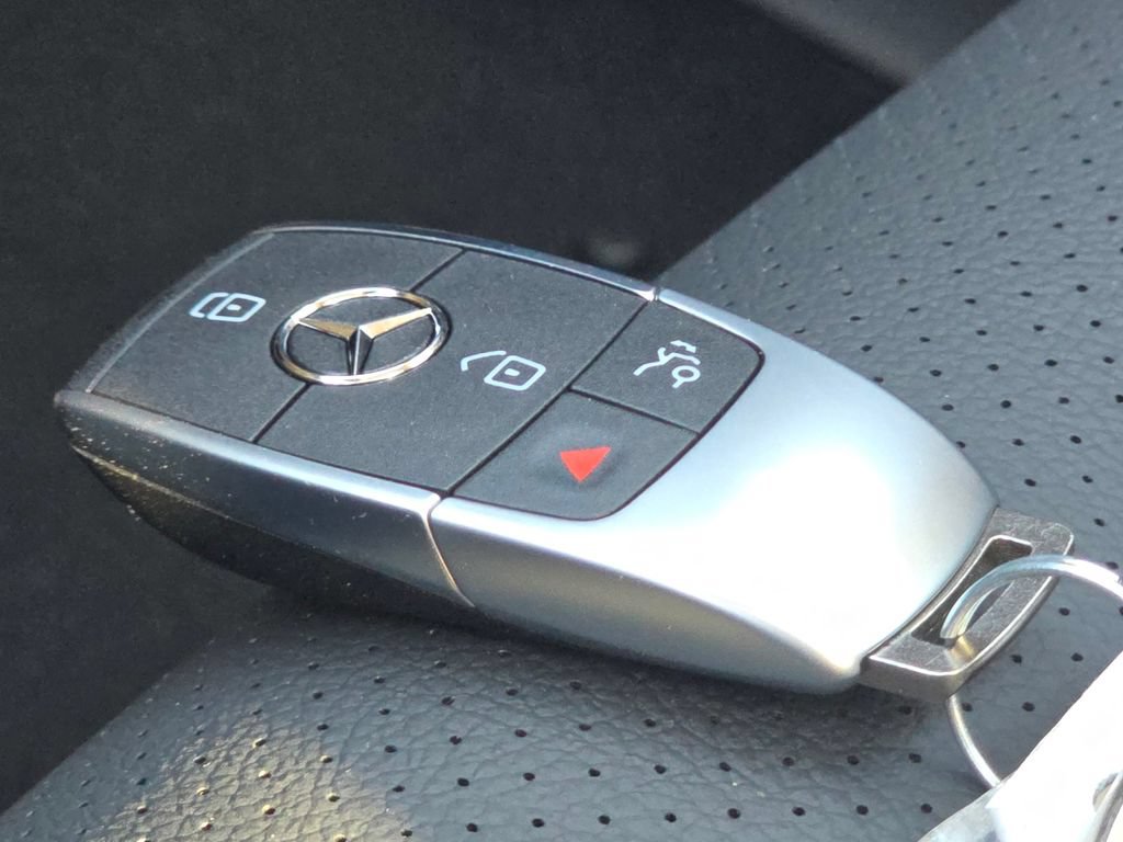 New 2026 Mercedes-Benz GLE 350 4MATIC image 40
