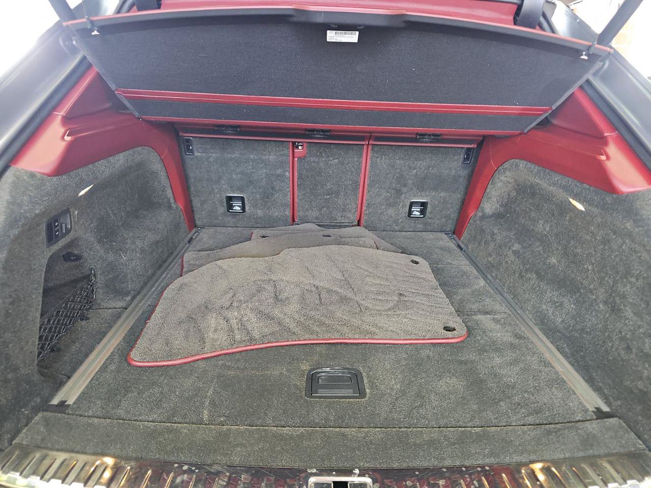Used 2019 Bentley Bentayga AWD/4WD image 14