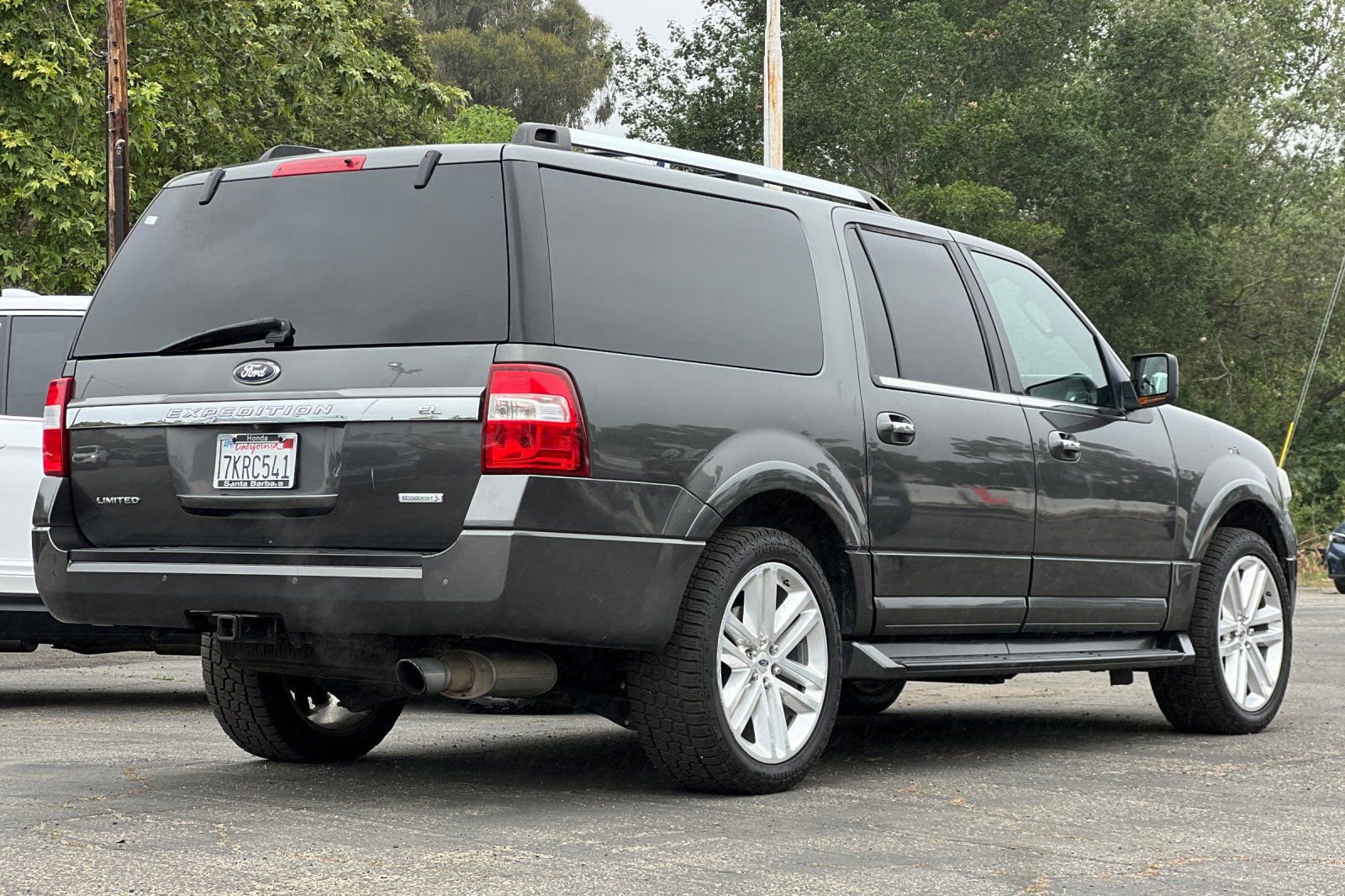 Used 2015 Ford Expedition EL Limited image 4