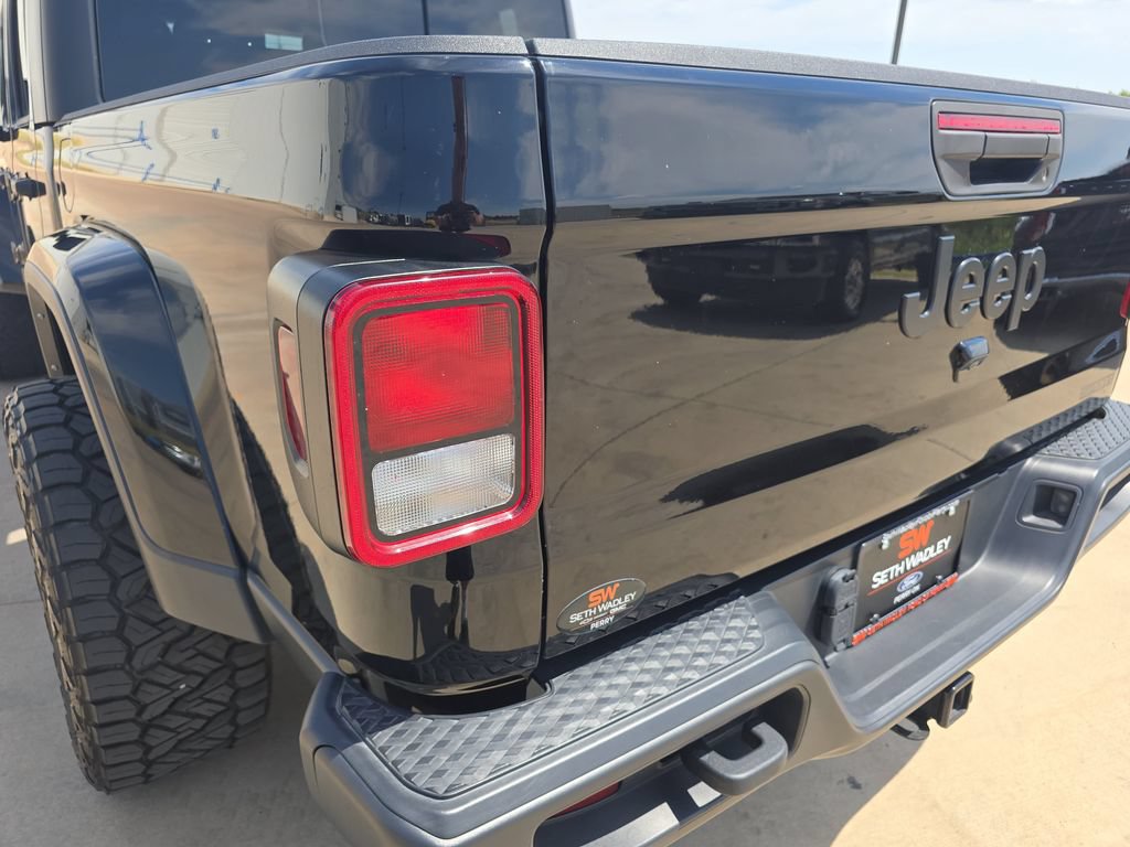 Used 2021 Jeep Gladiator Sport AWD/4WD image 35