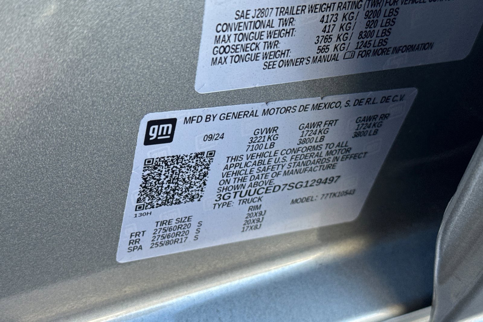 Used 2025 GMC Sierra 1500 Elevation image 54