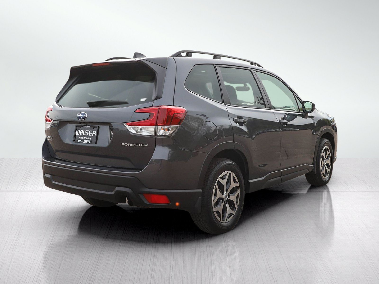 Used 2024 Subaru Forester Premium AWD/4WD image 6