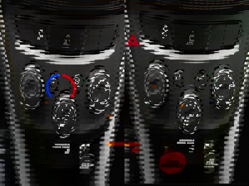 Used 2017 Chevrolet Trax LS image 31