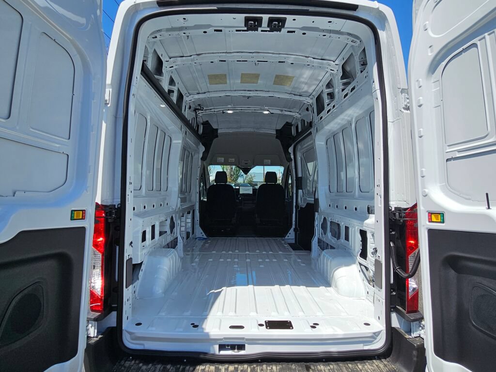 New 2026 Ford Transit 250 148 High Roof AWD image 10
