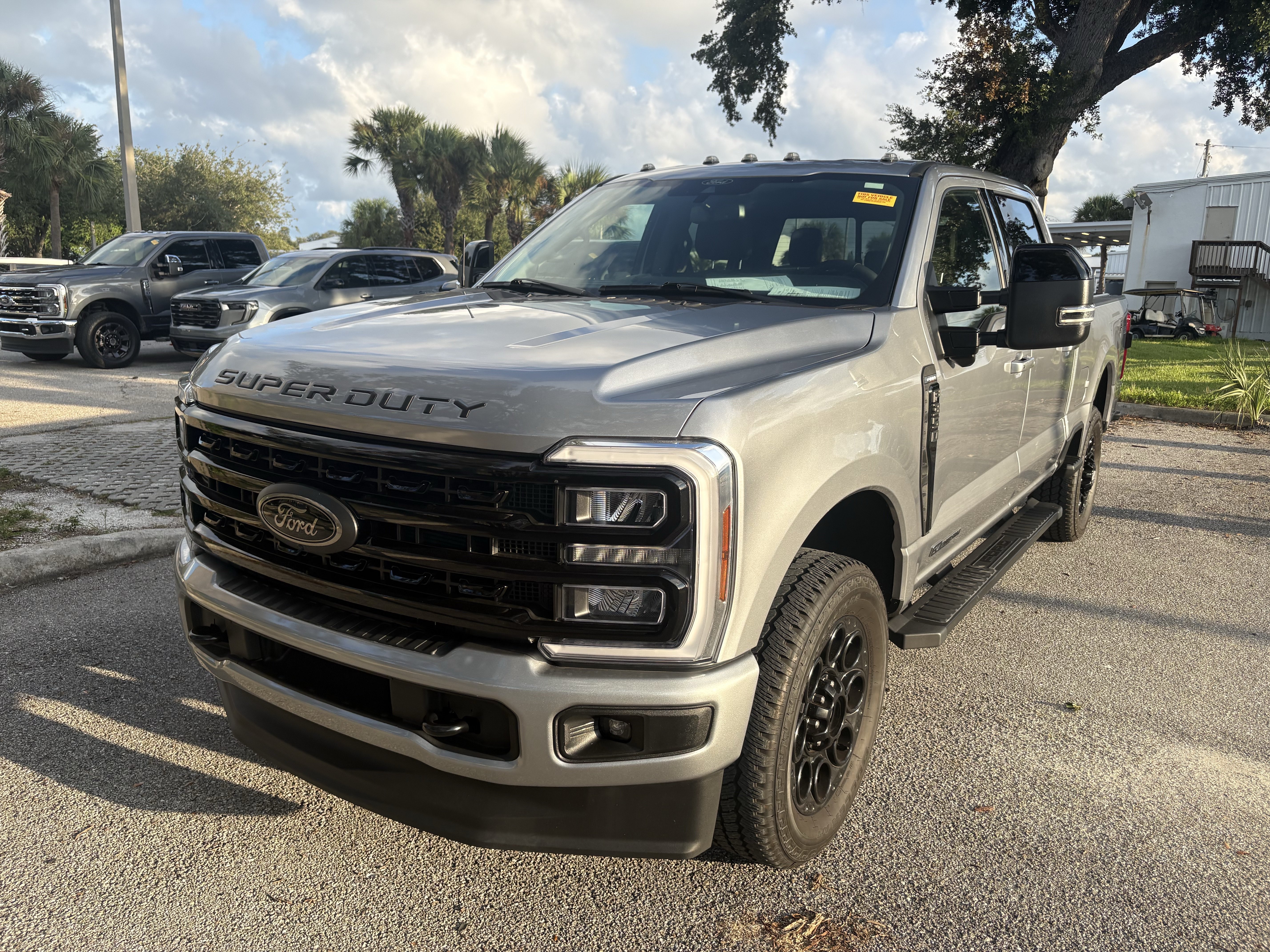 Used 2024 Ford F350 Lariat w/ Black Appearance Package AWD/4WD image 3
