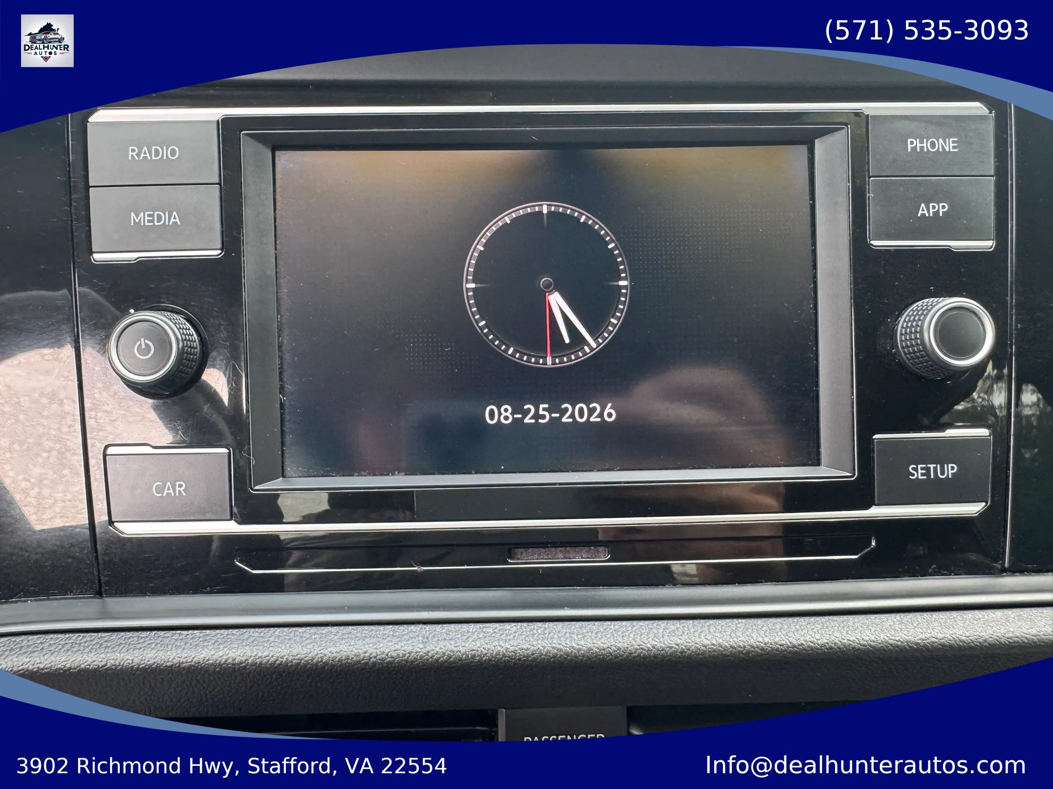 Used 2019 Volkswagen Jetta R-Line FWD image 29