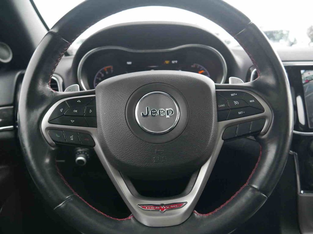 Used 2021 Jeep Grand Cherokee Trailhawk w/ Trailhawk Luxury Group AWD/4WD image 40