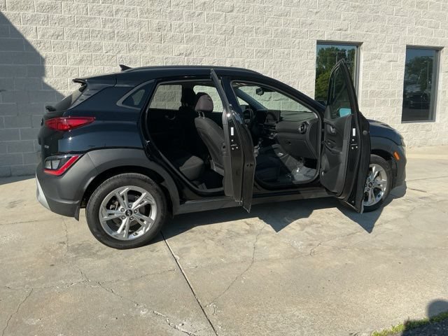 Certified 2023 Hyundai Kona SEL w/ Convenience Package AWD/4WD image 12