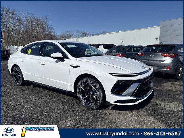 New 2026 Hyundai Sonata SEL FWD image 1
