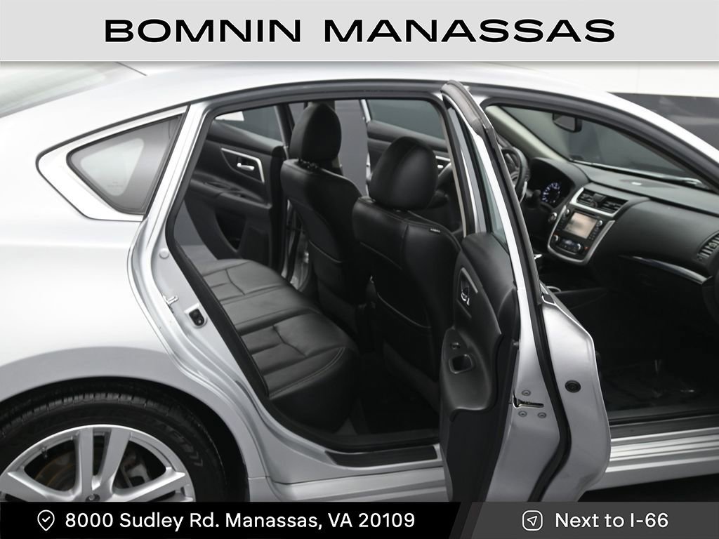 Used 2017 Nissan Altima 3.5 SL image 10