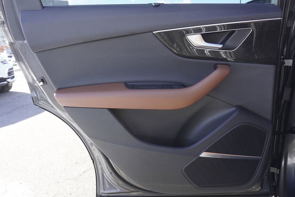 Used 2022 Audi Q7 2.0T Premium Plus image 28