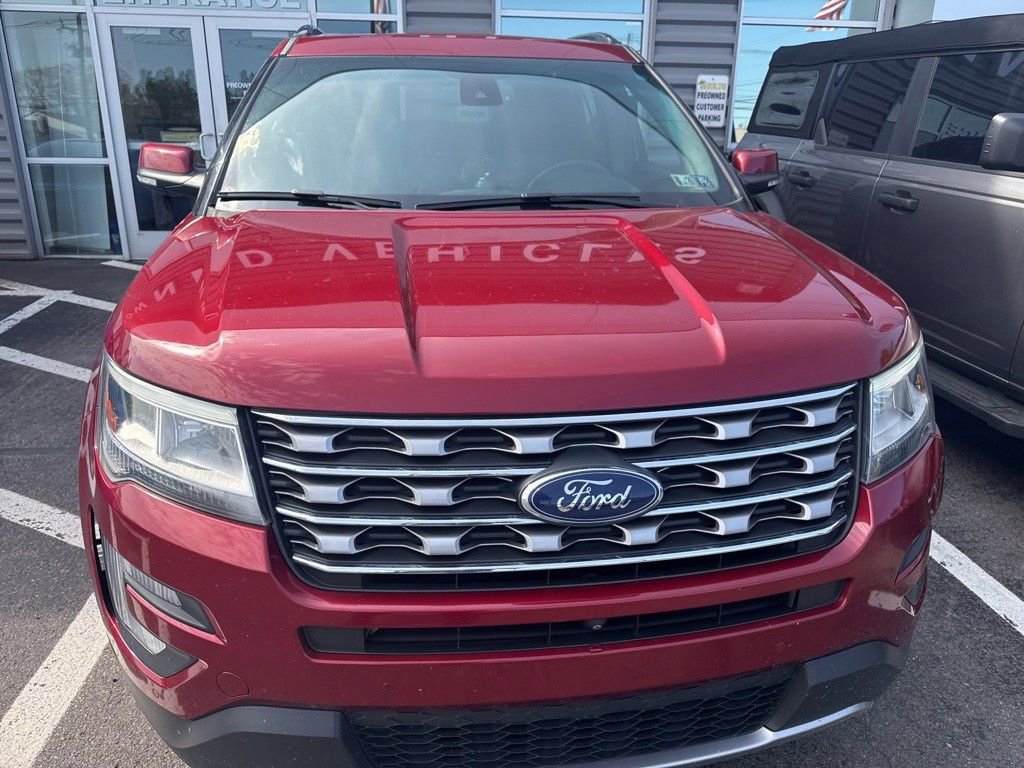 Used 2016 Ford Explorer Limited w/ Equipment Group 301A image 2