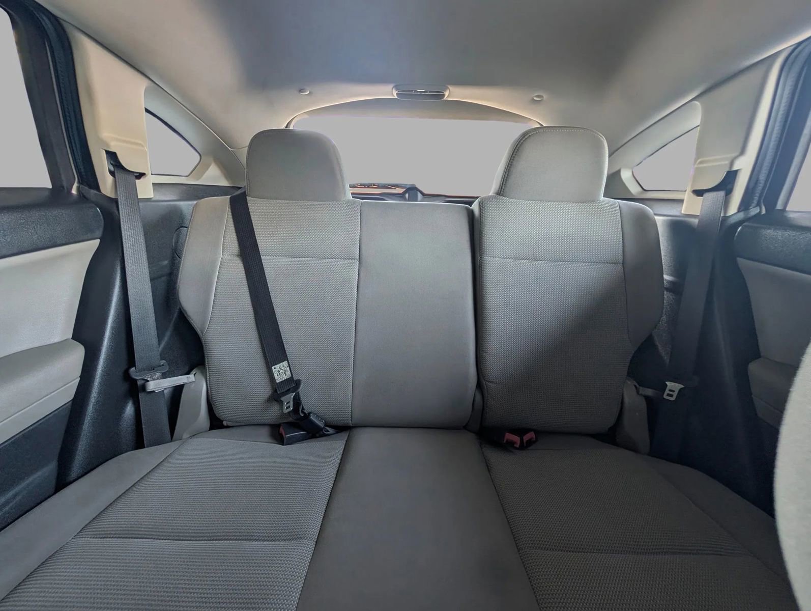 Used 2010 Dodge Caliber SXT FWD image 12