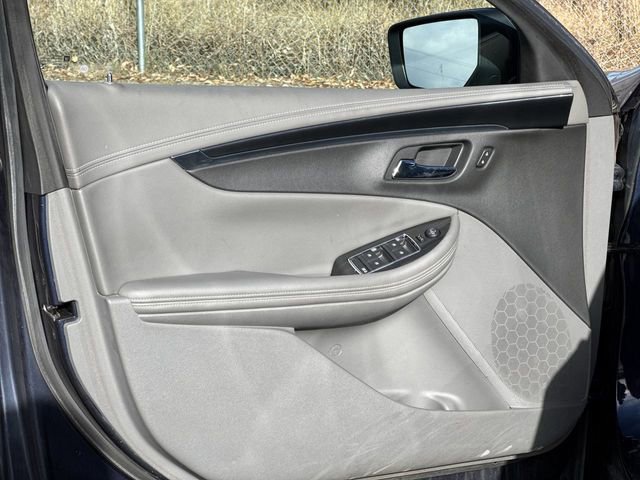 Used 2019 Chevrolet Impala LT image 21