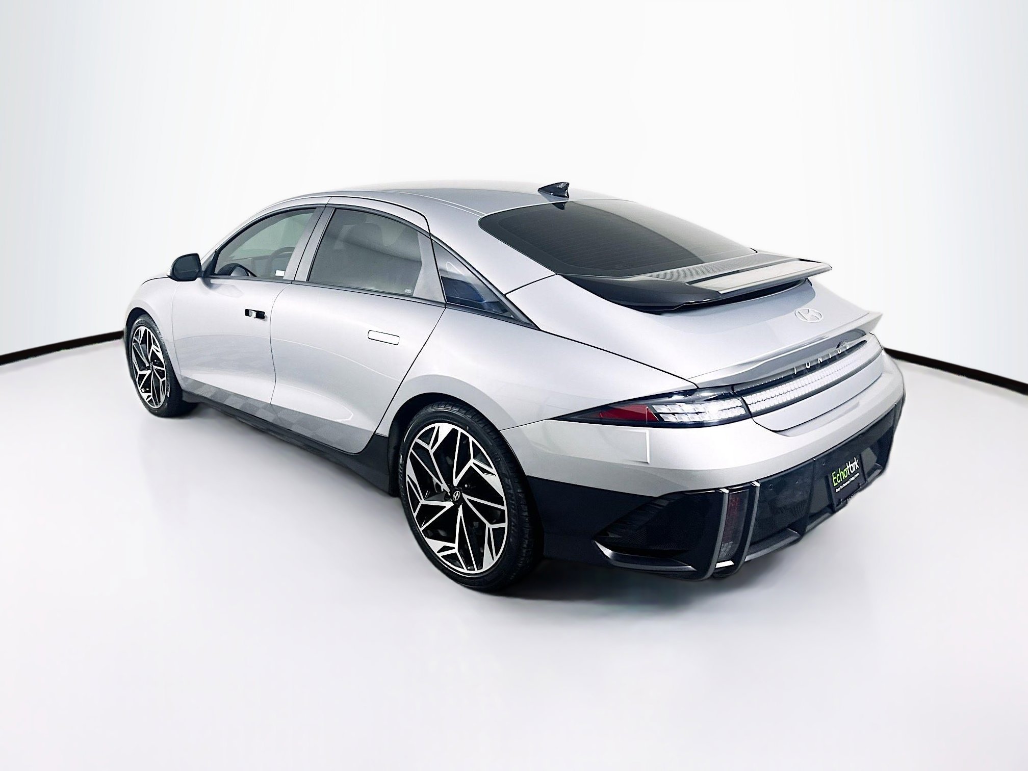 Used 2023 Hyundai Ioniq 6 SEL w/ Cargo Package image 5