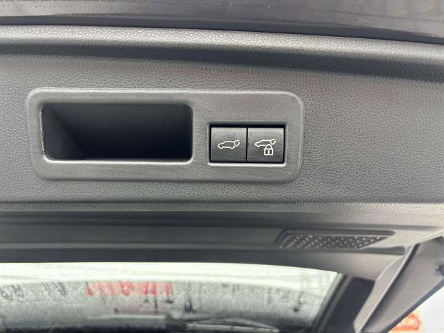 Used 2025 Toyota 4Runner TRD Sport Premium image 16