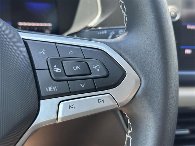 Certified 2022 Volkswagen Taos SE image 22