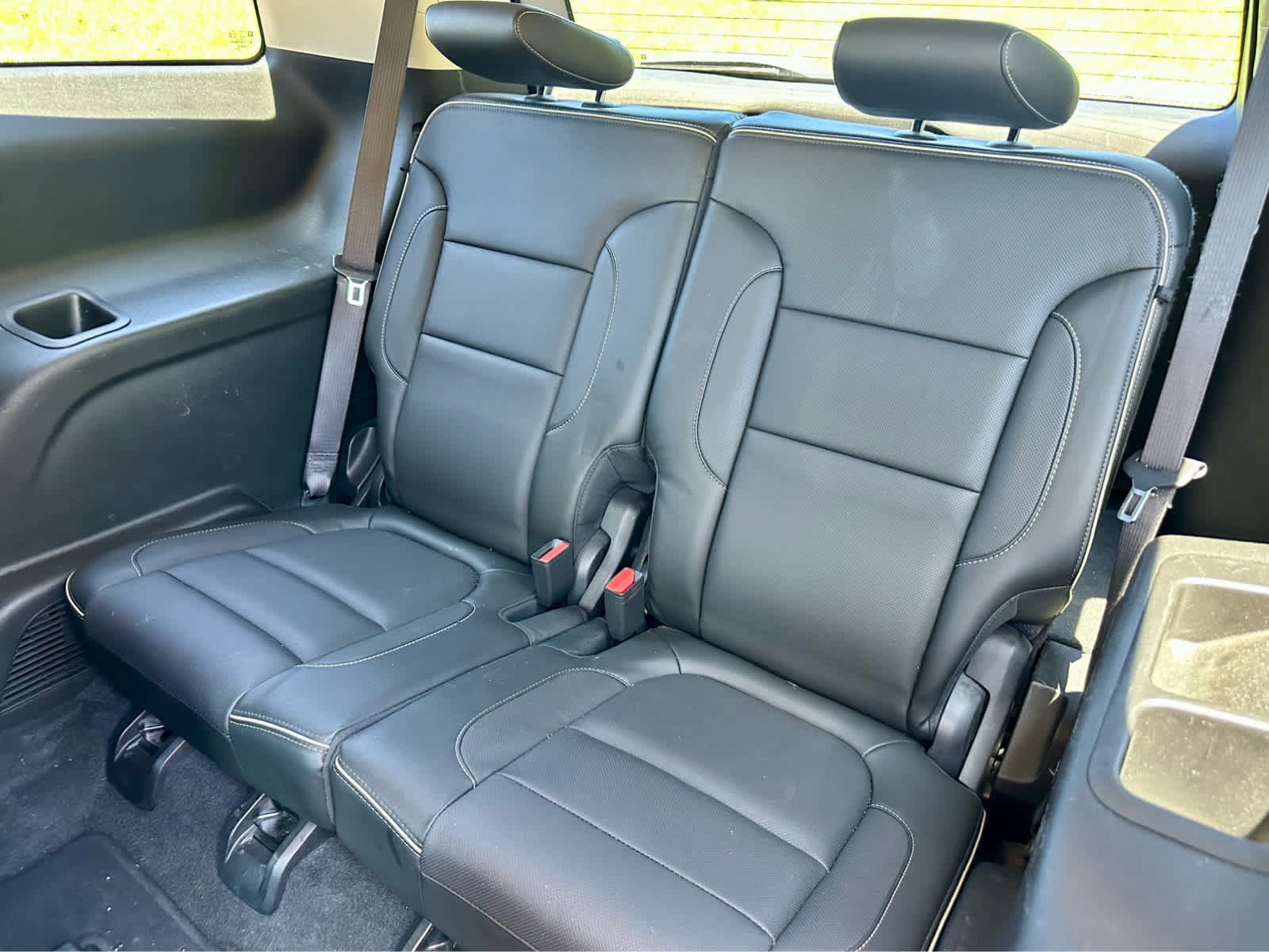 Used 2017 GMC Acadia Denali w/ Technology Package FWD image 13