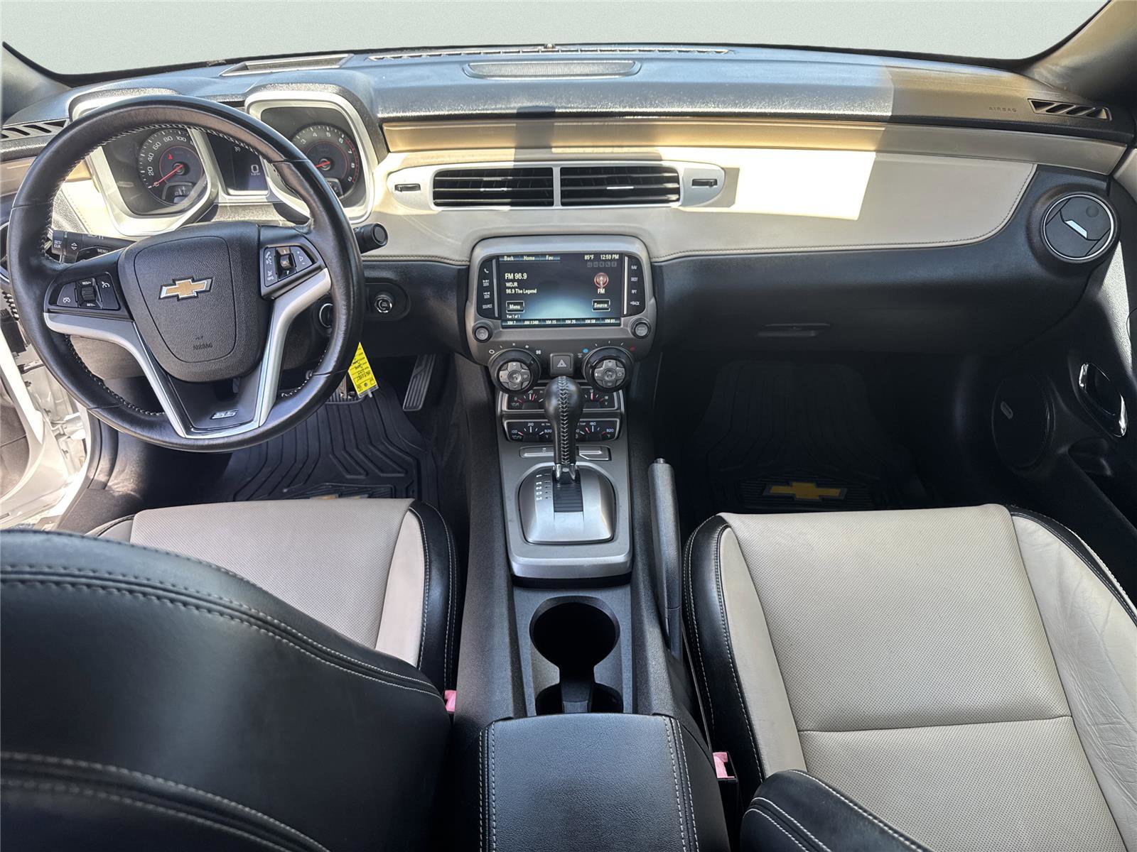 Used 2015 Chevrolet Camaro SS w/ RS Package RWD image 13