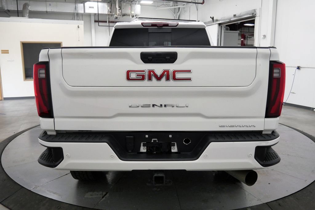 Used 2024 GMC Sierra 2500 Denali w/ Denali Reserve Package AWD/4WD image 6