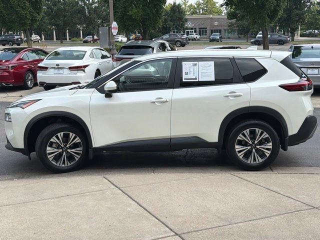 Used 2023 Nissan Rogue SV AWD/4WD image 4