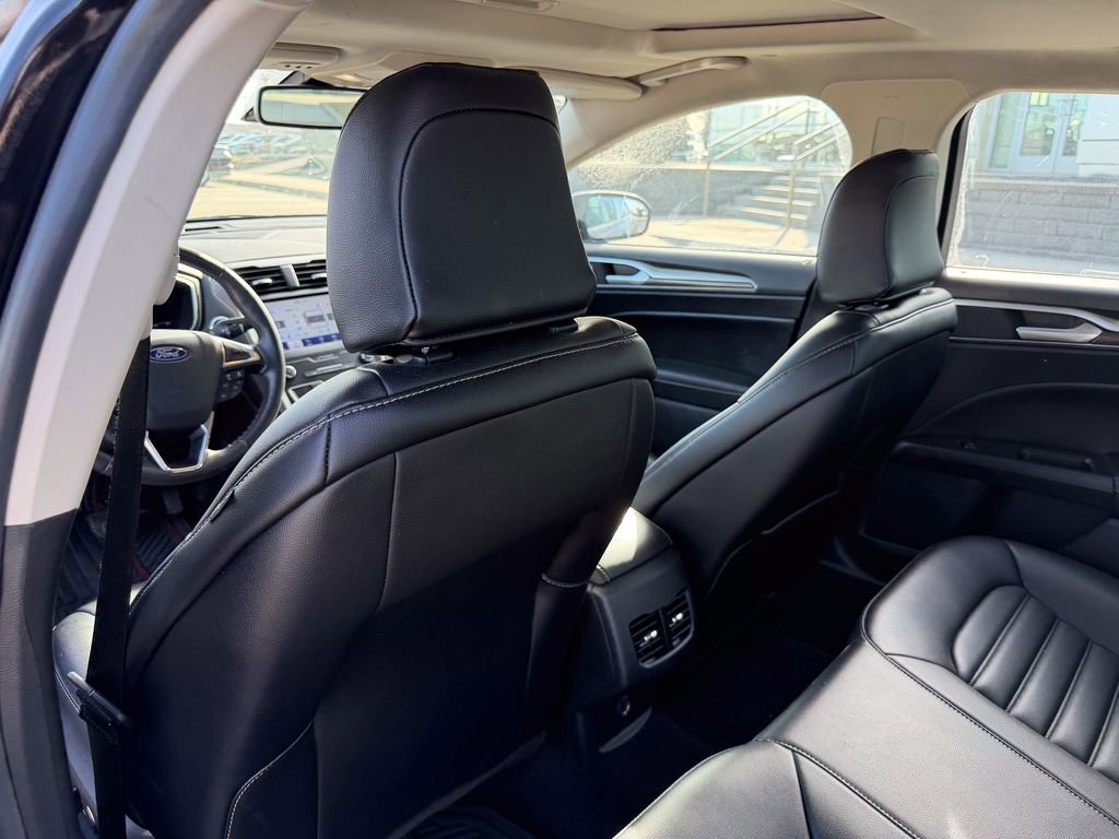 Certified 2020 Ford Fusion SEL image 13