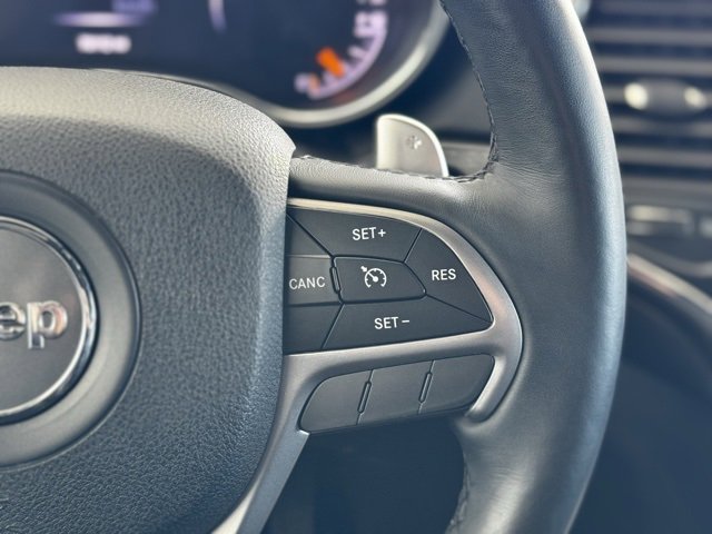 Used 2017 Jeep Grand Cherokee Altitude image 25