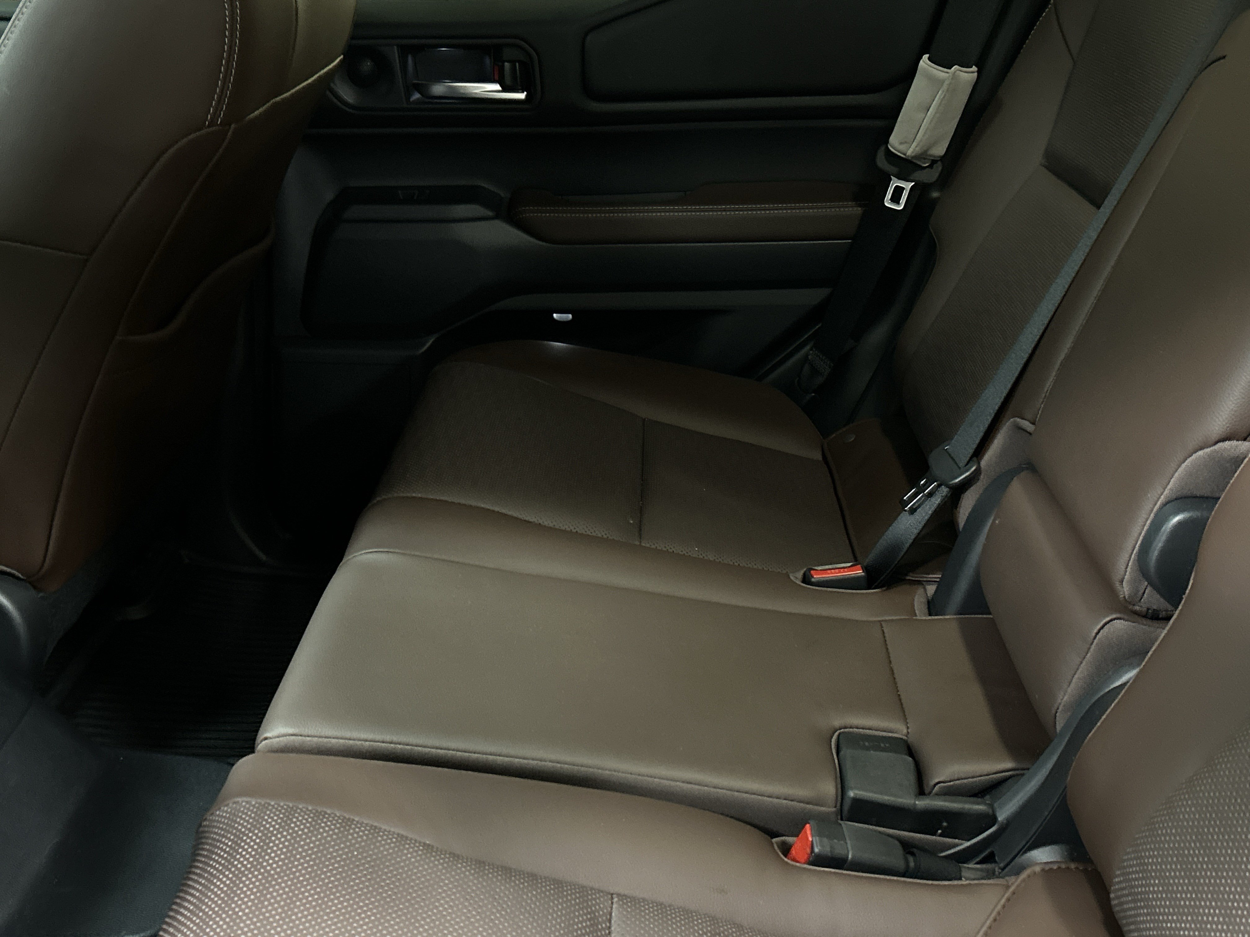Used 2025 Toyota Land Cruiser AWD/4WD image 32
