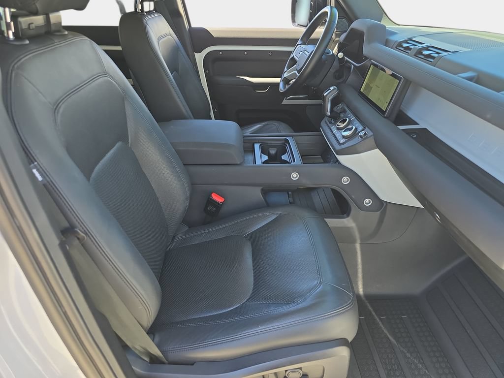 Certified 2023 Land Rover Defender 110 S AWD/4WD image 10