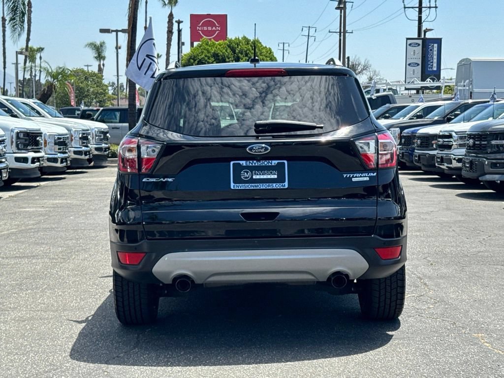 Certified 2017 Ford Escape Titanium FWD image 11