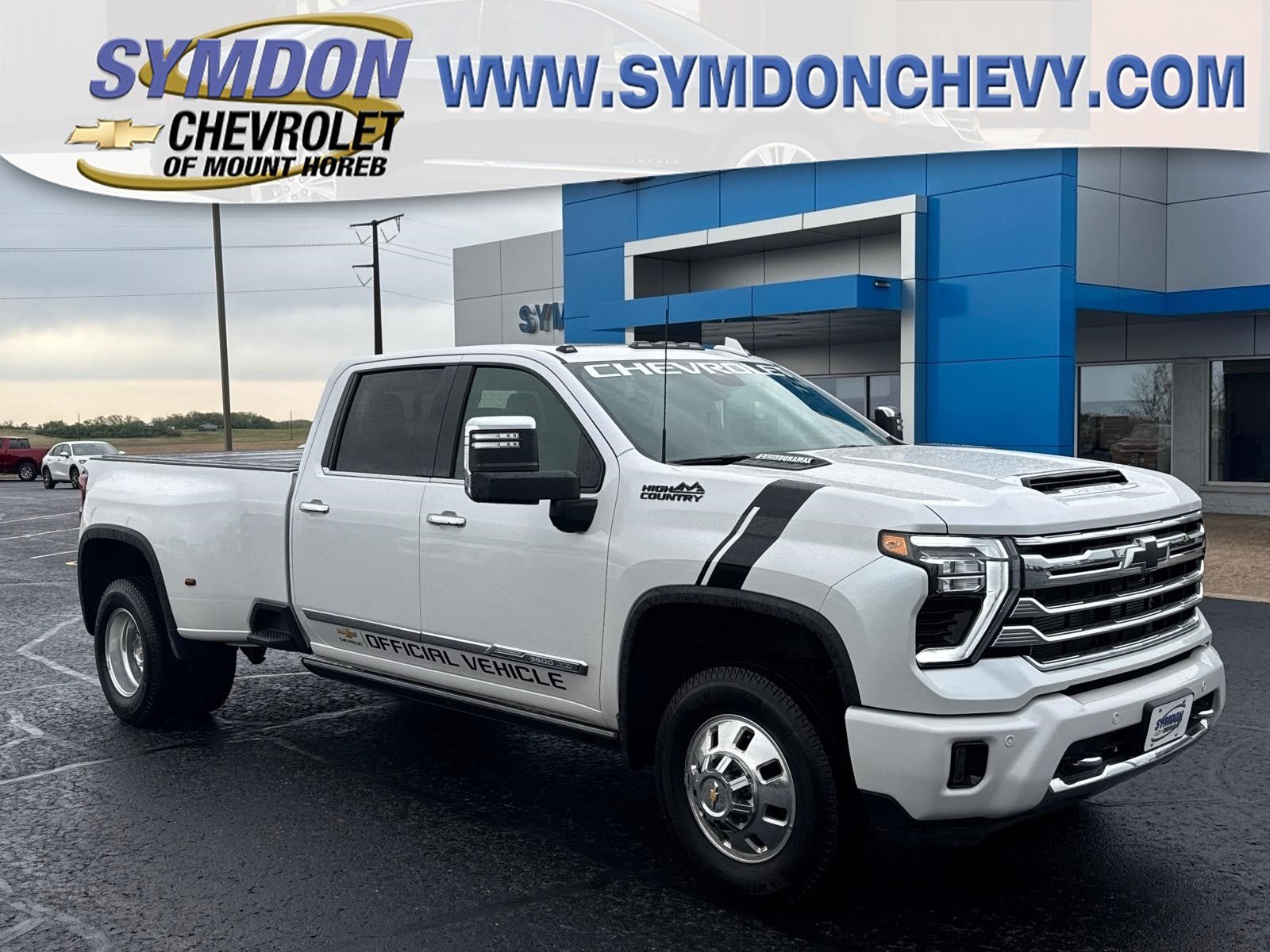 Used 2025 Chevrolet Silverado 3500 High Country w/ High Country Premium Package AWD/4WD video 1