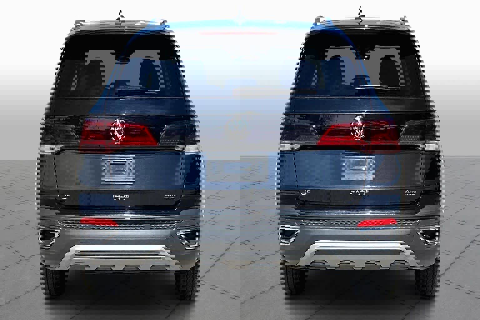 Used 2024 Volkswagen Taos SE image 5