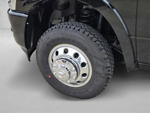 New 2026 RAM 3500 Longhorn image 10