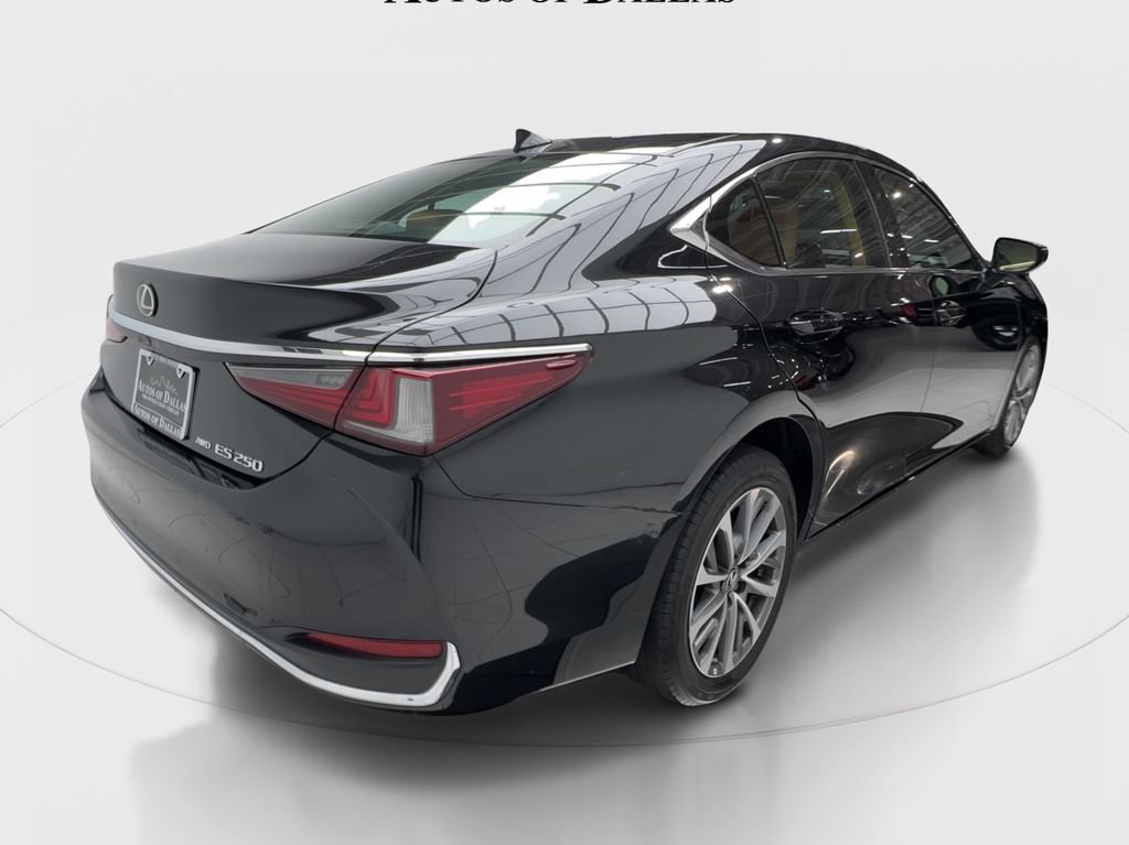 Used 2022 Lexus ES 250 w/ Accessory Package AWD/4WD image 7
